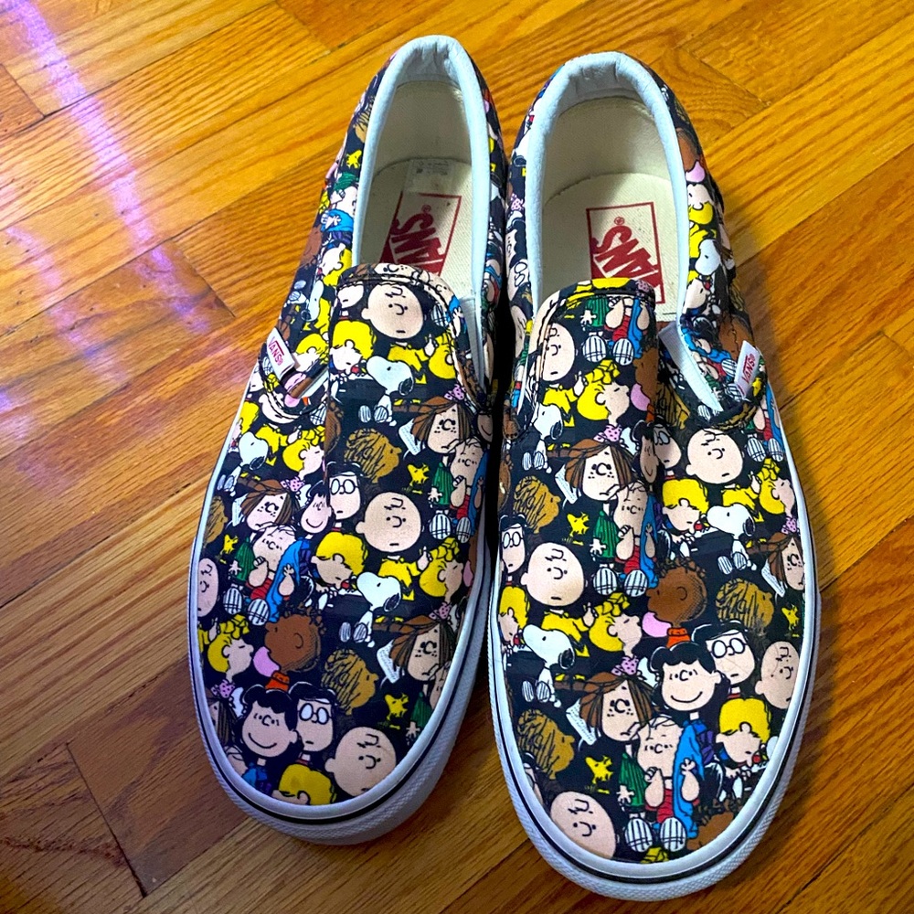 Peanuts Slip On Vans